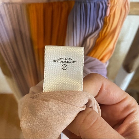 A.L.C. Sienna Ombre Dress in Multi Ombre Pleated in Size 6 - Picture 12 of 15